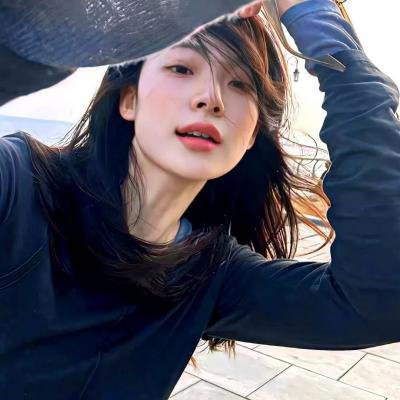 铜月亮 海报